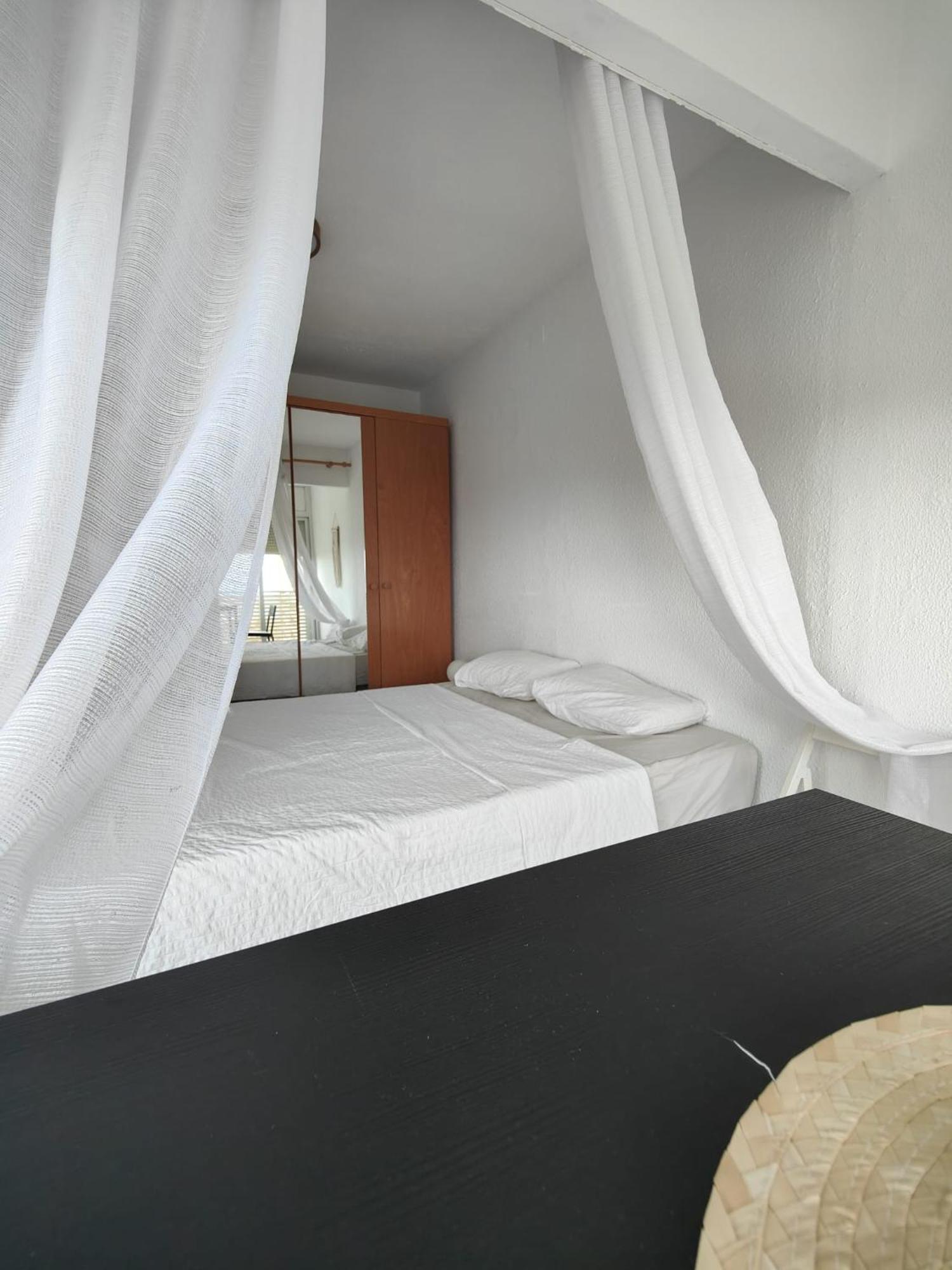 Precioso Apartamento Residencial Con Vistas Al Mar ปวยบลา เด ฟาร์นัลส์ ภายนอก รูปภาพ